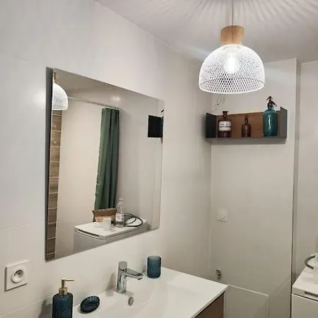Apartment Entre Vignes Et Montagnes